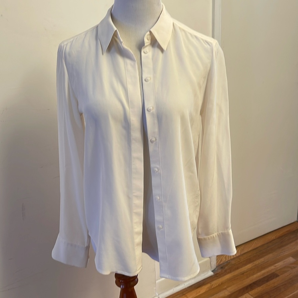 Paris Atelier Cream Colored Silk Button Up Blouse Sz 2
